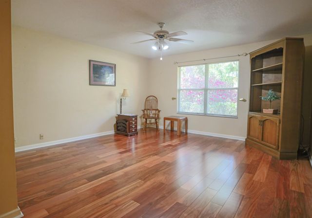 524 Cedar Creek Rd, Palatka, FL 32177