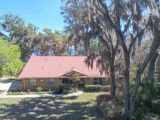 524 Cedar Creek Rd, Palatka, FL 32177