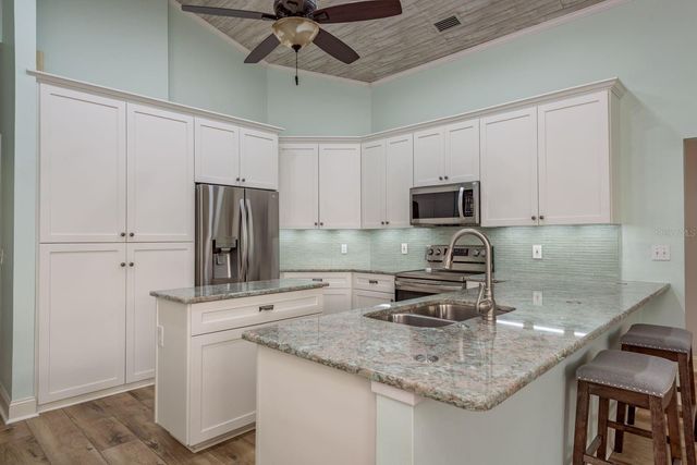 469 PINE WARBLER WAY N, Palm Harbor, FL 34683