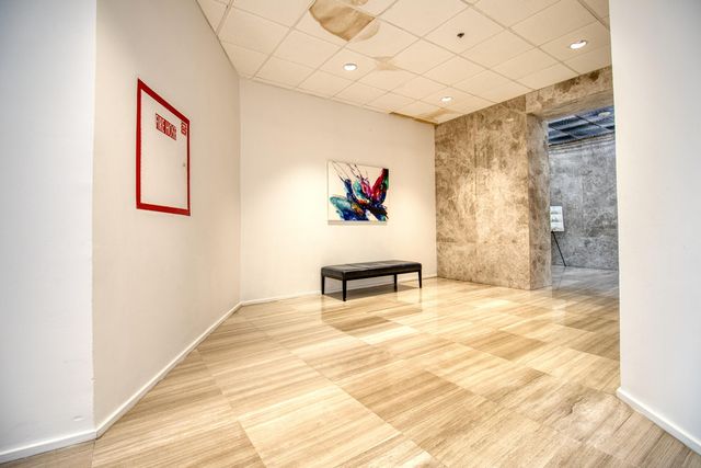 100 Bayview Drive 618, Sunny Isles Beach, FL 33160