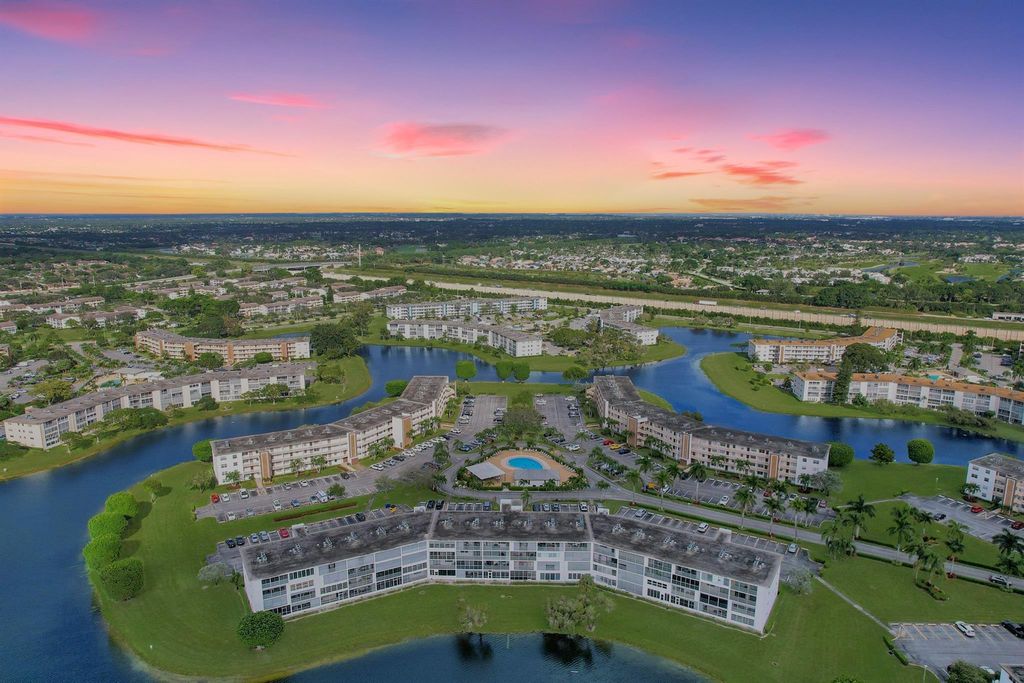 3046 Guildford C 3046, Boca Raton, FL 33434