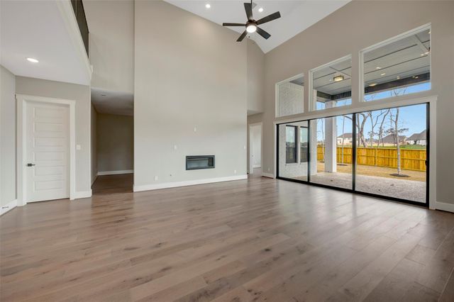 1102 Chesapeake Court, Montgomery, TX 77356