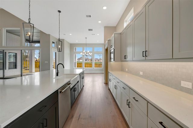 1102 Chesapeake Court, Montgomery, TX 77356