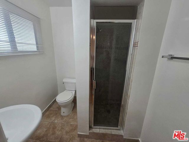 922 S Bedford Street 2, Los Angeles, CA 90035