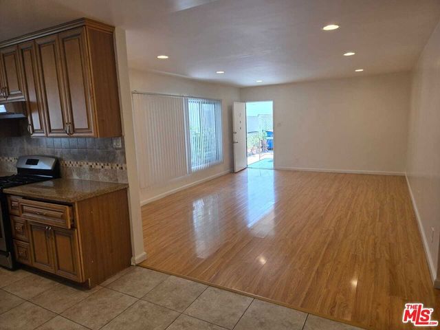922 S Bedford Street 2, Los Angeles, CA 90035