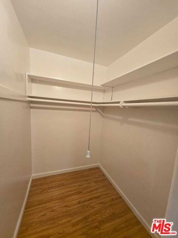 922 S Bedford Street 2, Los Angeles, CA 90035