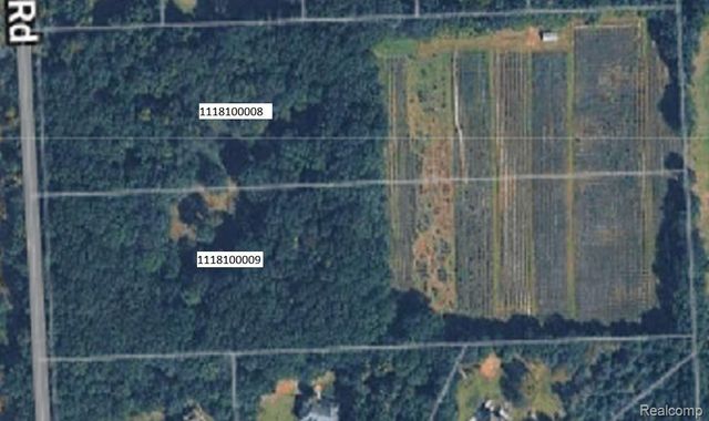 09 Tipsico Lake Road, Highland, MI 48357