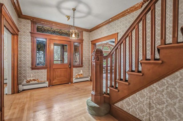 165 Berkeley St, Methuen, MA 01844