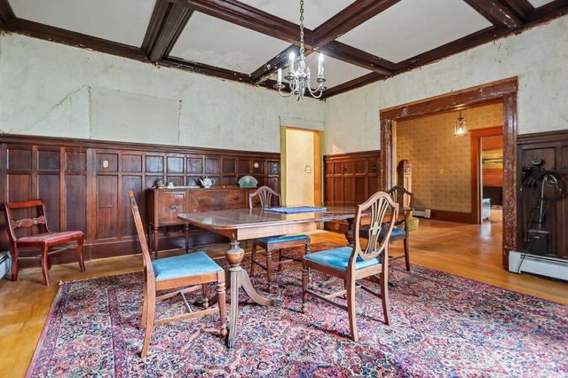 165 Berkeley St, Methuen, MA 01844