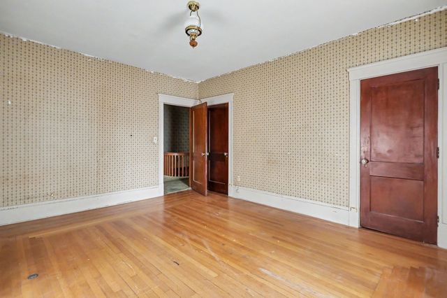 165 Berkeley St, Methuen, MA 01844