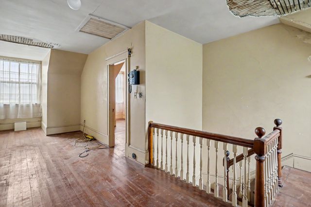 165 Berkeley St, Methuen, MA 01844