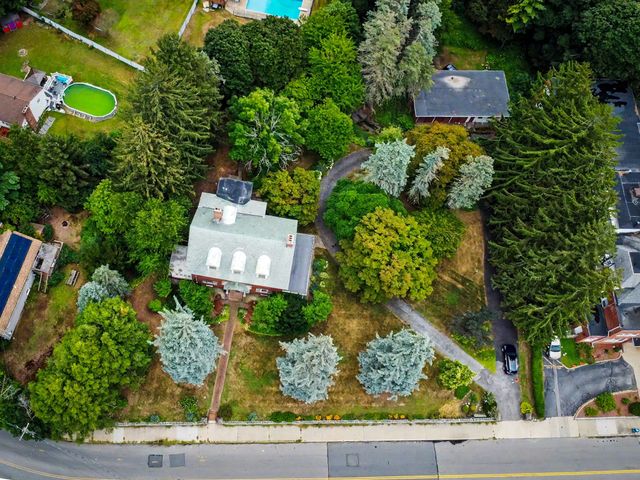 165 Berkeley St, Methuen, MA 01844