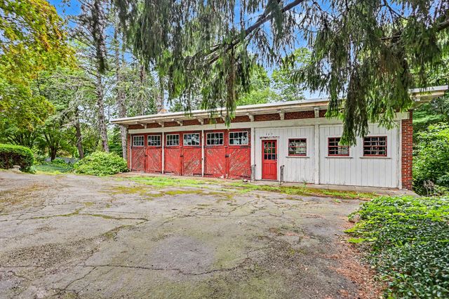 165 Berkeley St, Methuen, MA 01844