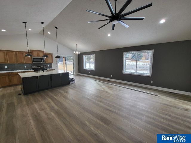 441 Half Moon Drive, Lincoln, NE 68527