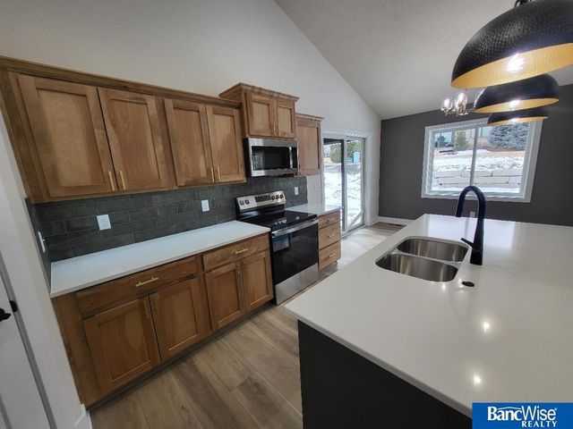 441 Half Moon Drive, Lincoln, NE 68527