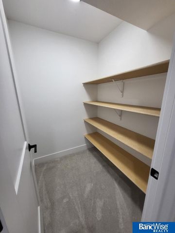 441 Half Moon Drive, Lincoln, NE 68527