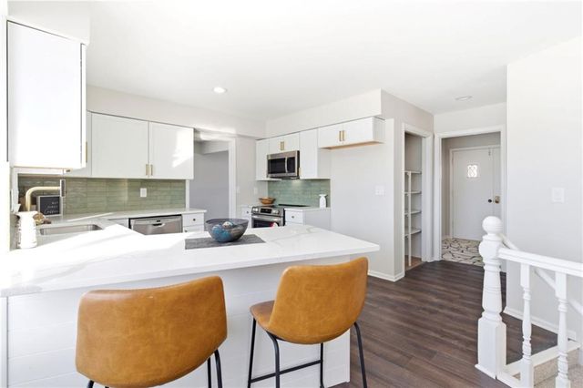 10109 83rd Terrace, Raytown, MO 64138