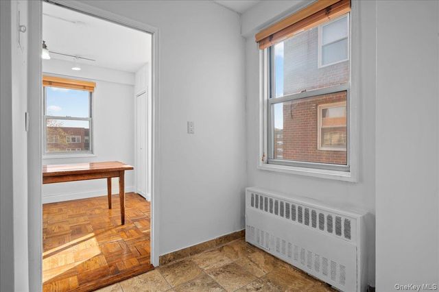 230 Garth Road 7D1, Scarsdale, NY 10583