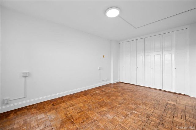 230 Garth Road 7D1, Scarsdale, NY 10583