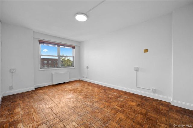 230 Garth Road 7D1, Scarsdale, NY 10583