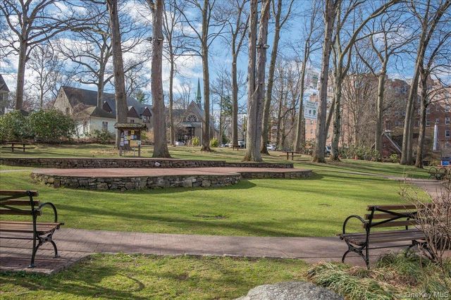 230 Garth Road 7D1, Scarsdale, NY 10583