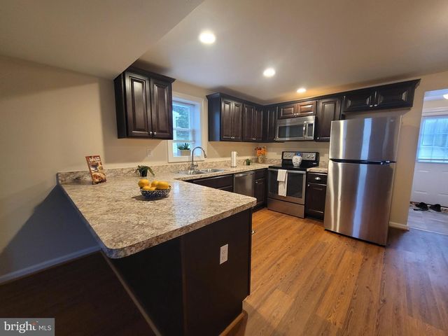 235 MILLWOOD AVE, Winchester, VA 22601