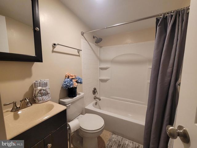235 MILLWOOD AVE, Winchester, VA 22601