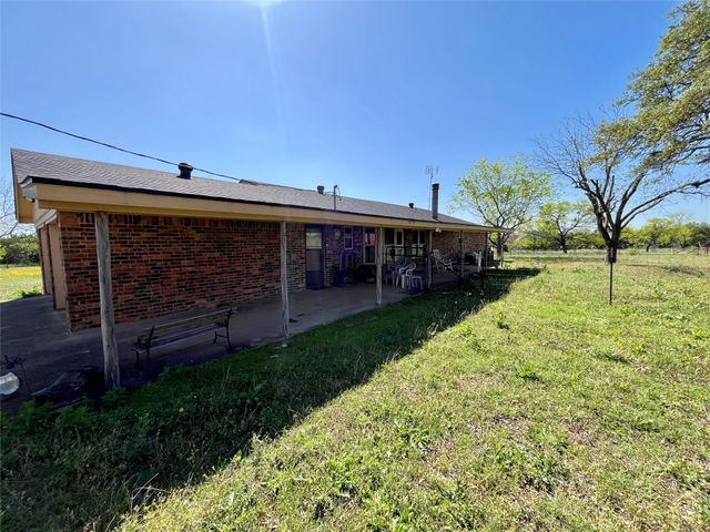 377a County Road 3244, Hico, TX 76457