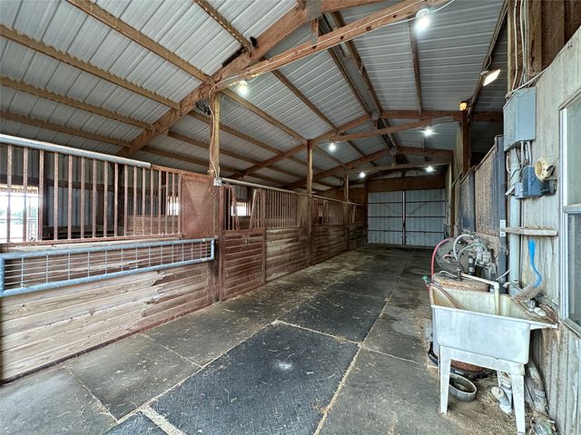 377a County Road 3244, Hico, TX 76457