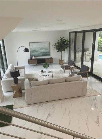 1700 NE 18th St, Fort Lauderdale, FL 33305