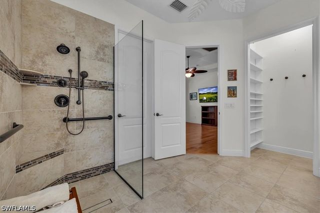 16044 Herons View DR, Alva, FL 33920