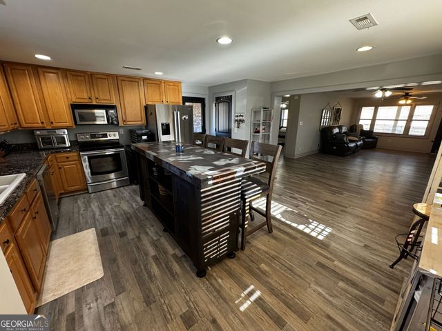 2710 Mulberry Rock Road, Dallas, GA 30157