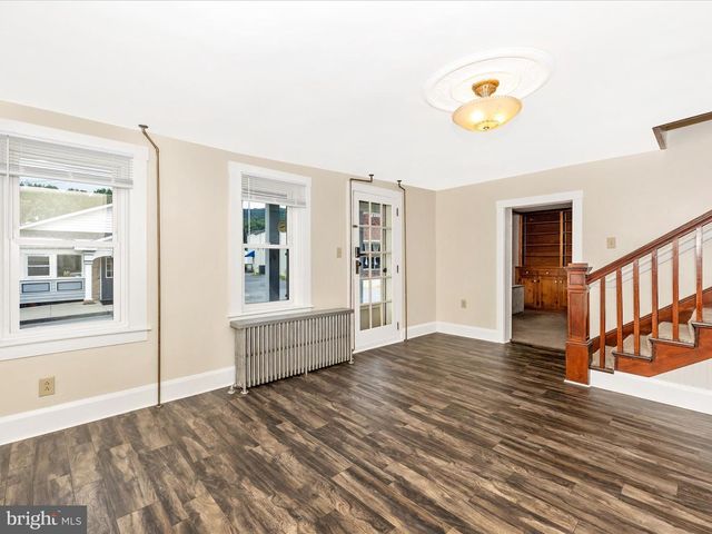 18-20 WATER ST, Thurmont, MD 21788