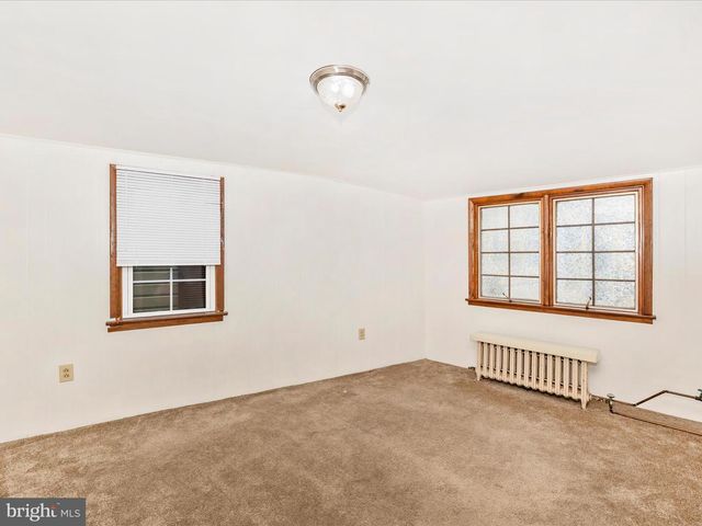 18-20 WATER ST, Thurmont, MD 21788