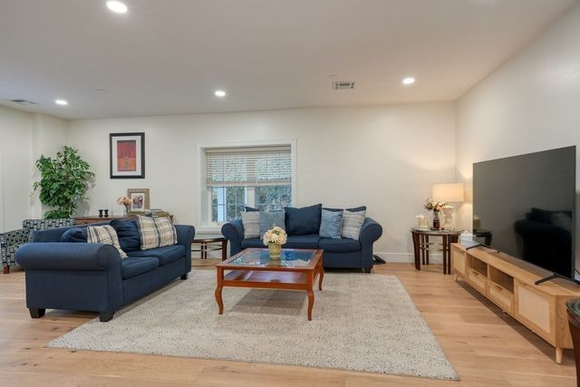 17 School St. A, Hudson, MA 01749