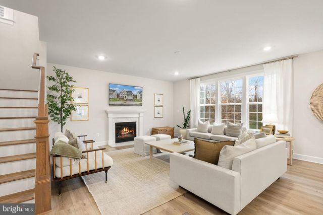 19415 COTHECHNEY PL, Leesburg, VA 20175