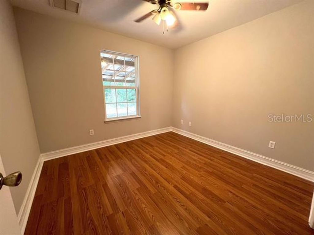 Image 12 of property listing at 29 CHIPPEWA ROAD, Crawfordville, FL 32327