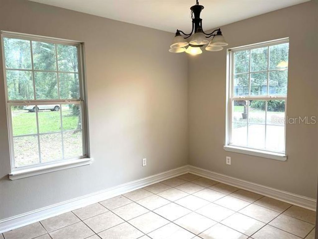 Image 5 of property listing at 29 CHIPPEWA ROAD, Crawfordville, FL 32327