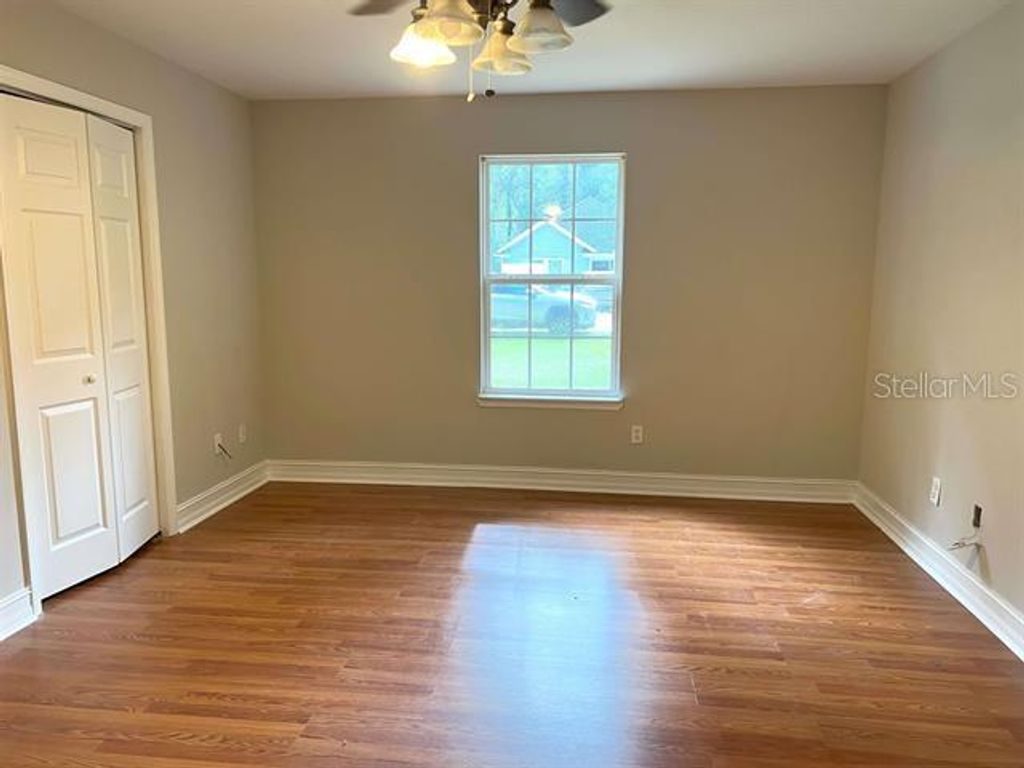 Image 8 of property listing at 29 CHIPPEWA ROAD, Crawfordville, FL 32327