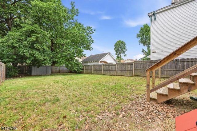 24 Kingsley St, West Orange Twp., NJ 07052
