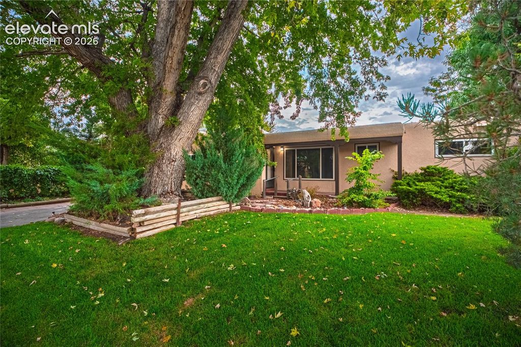 149 Everett Drive, Colorado Springs, CO 80911