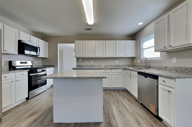 29207 Fox Fountain Lane, Spring, TX 77386