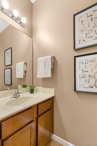 801 Sunflower Manor, O'fallon, MO 63368