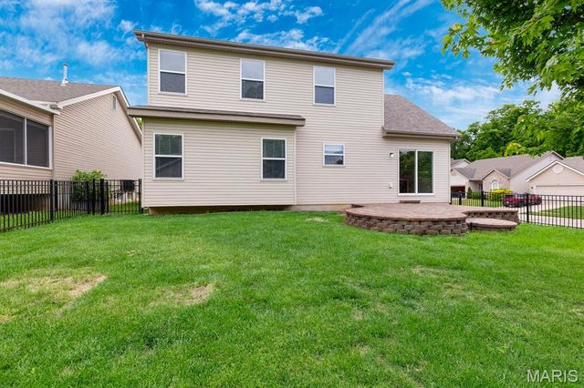 801 Sunflower Manor, O'fallon, MO 63368