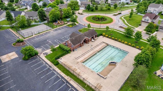 801 Sunflower Manor, O'fallon, MO 63368