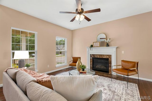 801 Sunflower Manor, O'fallon, MO 63368