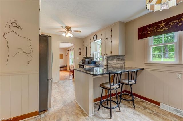 411 Vintage Road, Eden, NC 27288