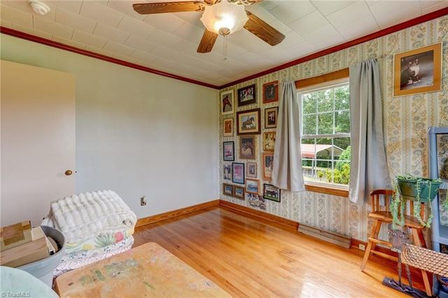 411 Vintage Road, Eden, NC 27288