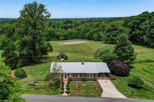 411 Vintage Road, Eden, NC 27288