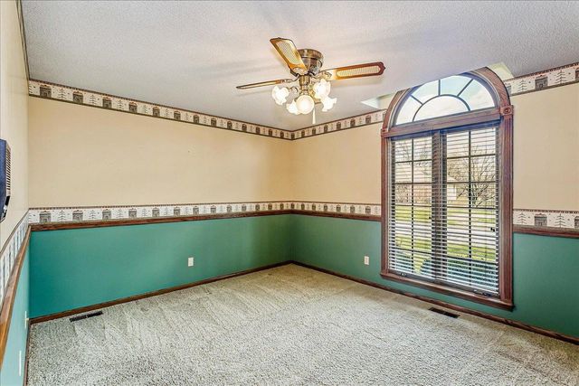 1311 N Cardington St, Wichita, KS 67212